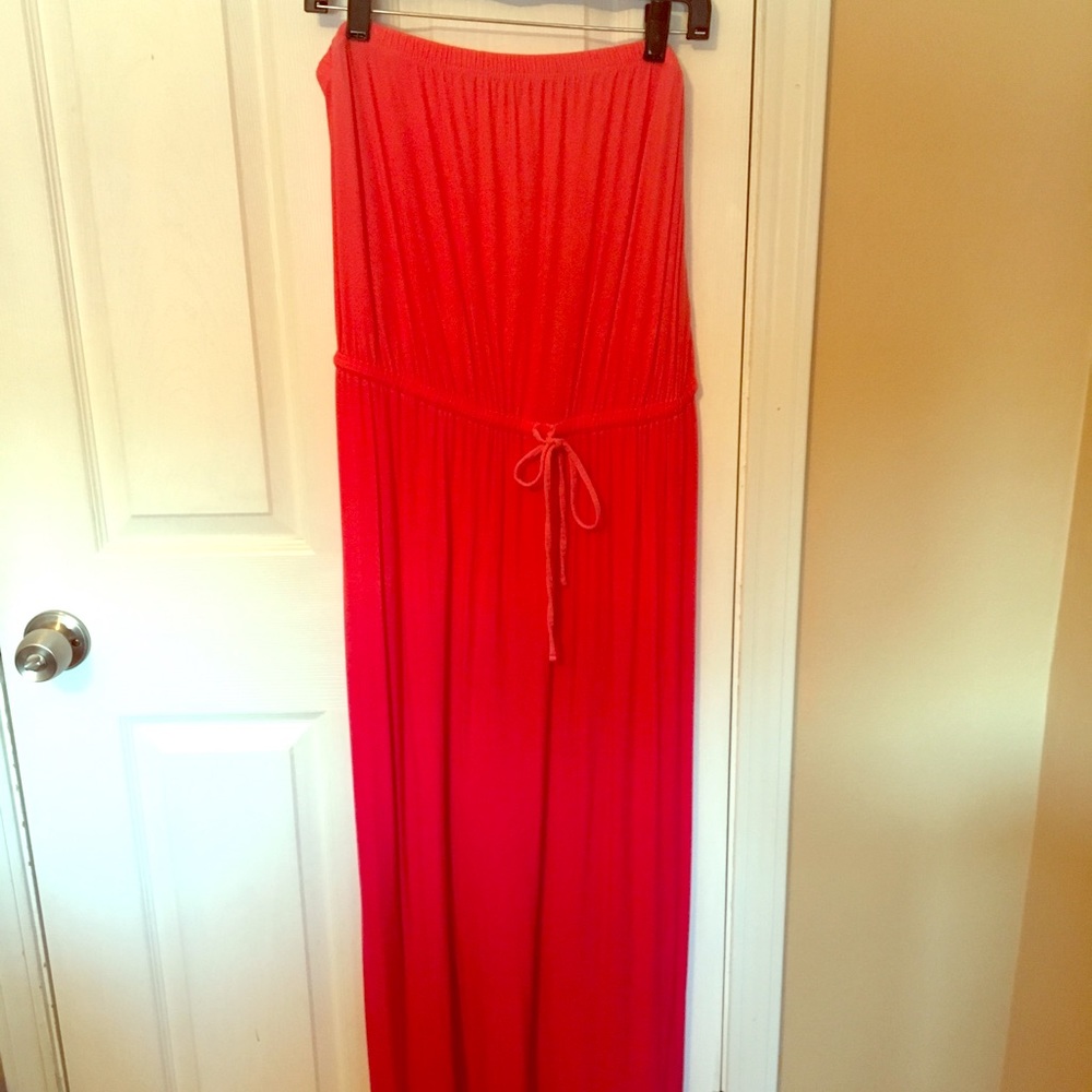 Old Navy Strapless Maxi Dress
